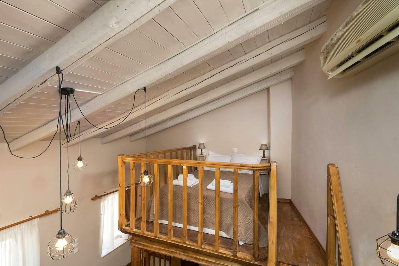 Diogenis House Apartment Moirai Bagian luar foto
